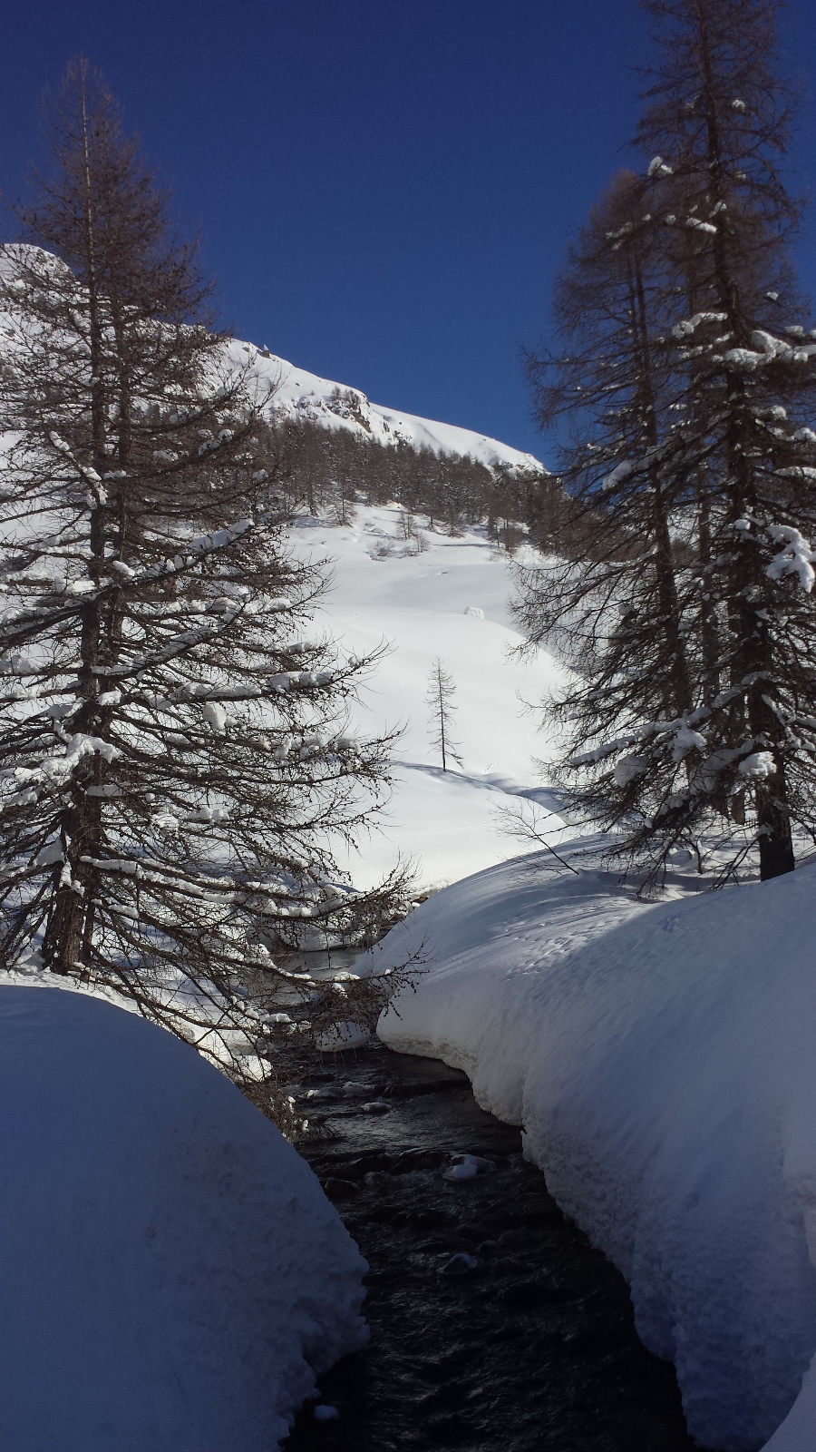 Winter Wandern Richtung Fextal